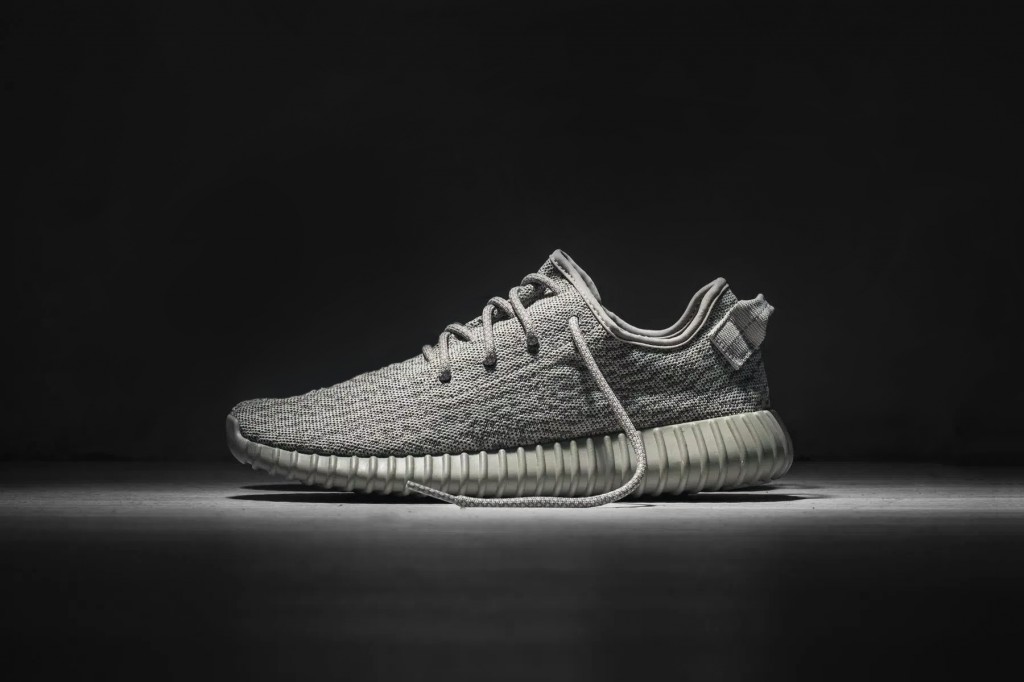 yeezy-boost-350-moonrock-000